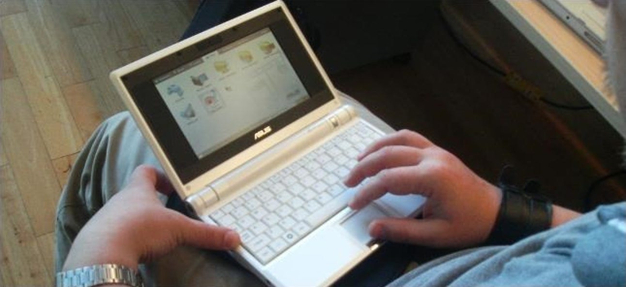 What Is a Netbook and Should You Buy One? - Dignited