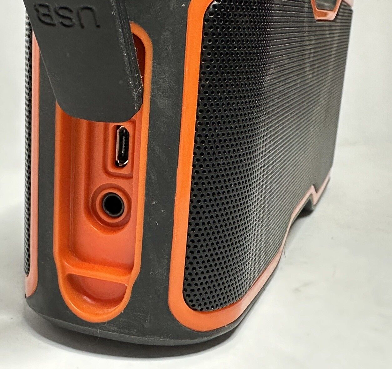 AOMAIS Sport II Review: The Perfect Bluetooth Speaker You Never Heard ...